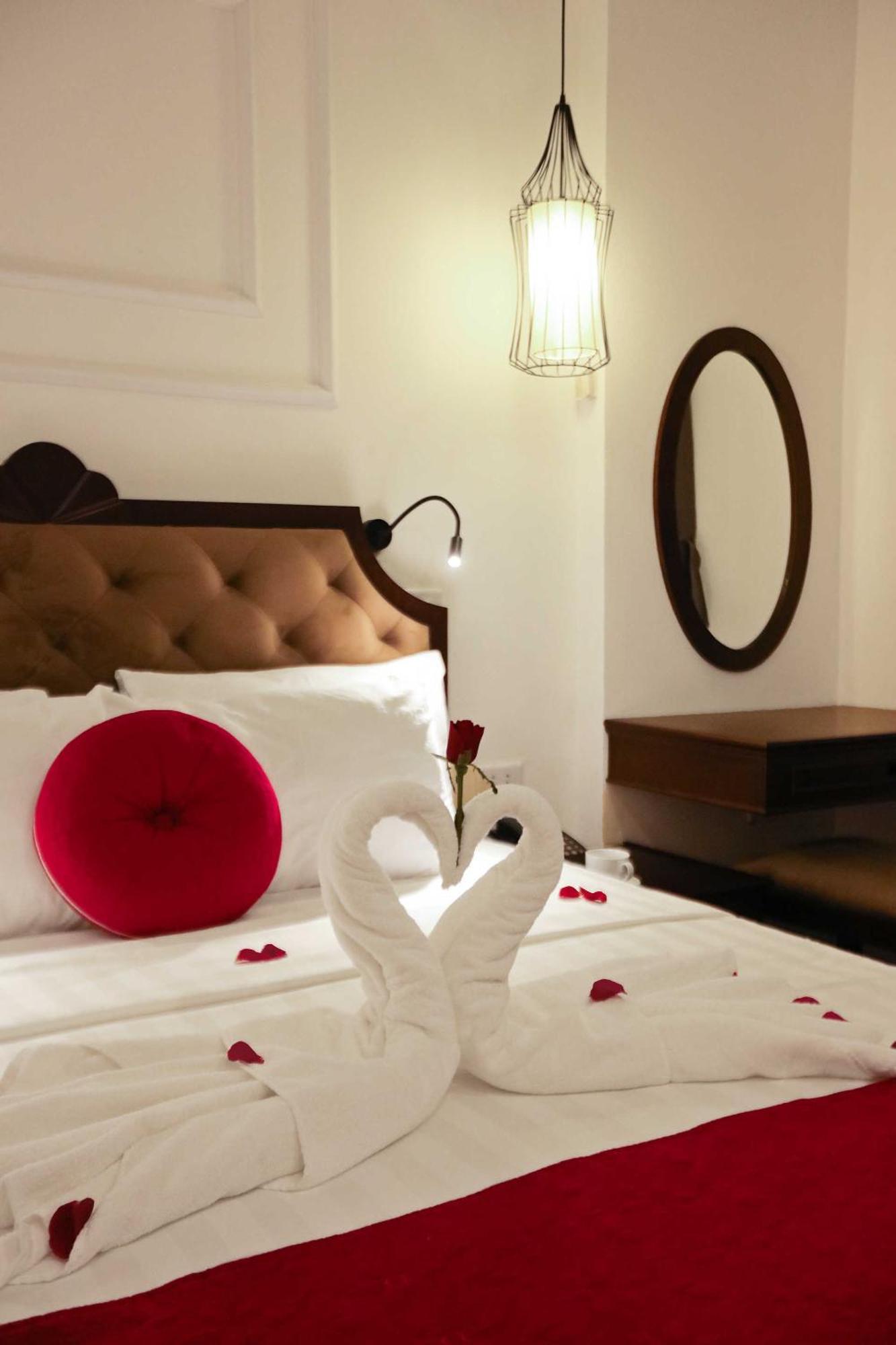The Sinh Tourist Hotel & Travel Hanoi Zewnętrze zdjęcie