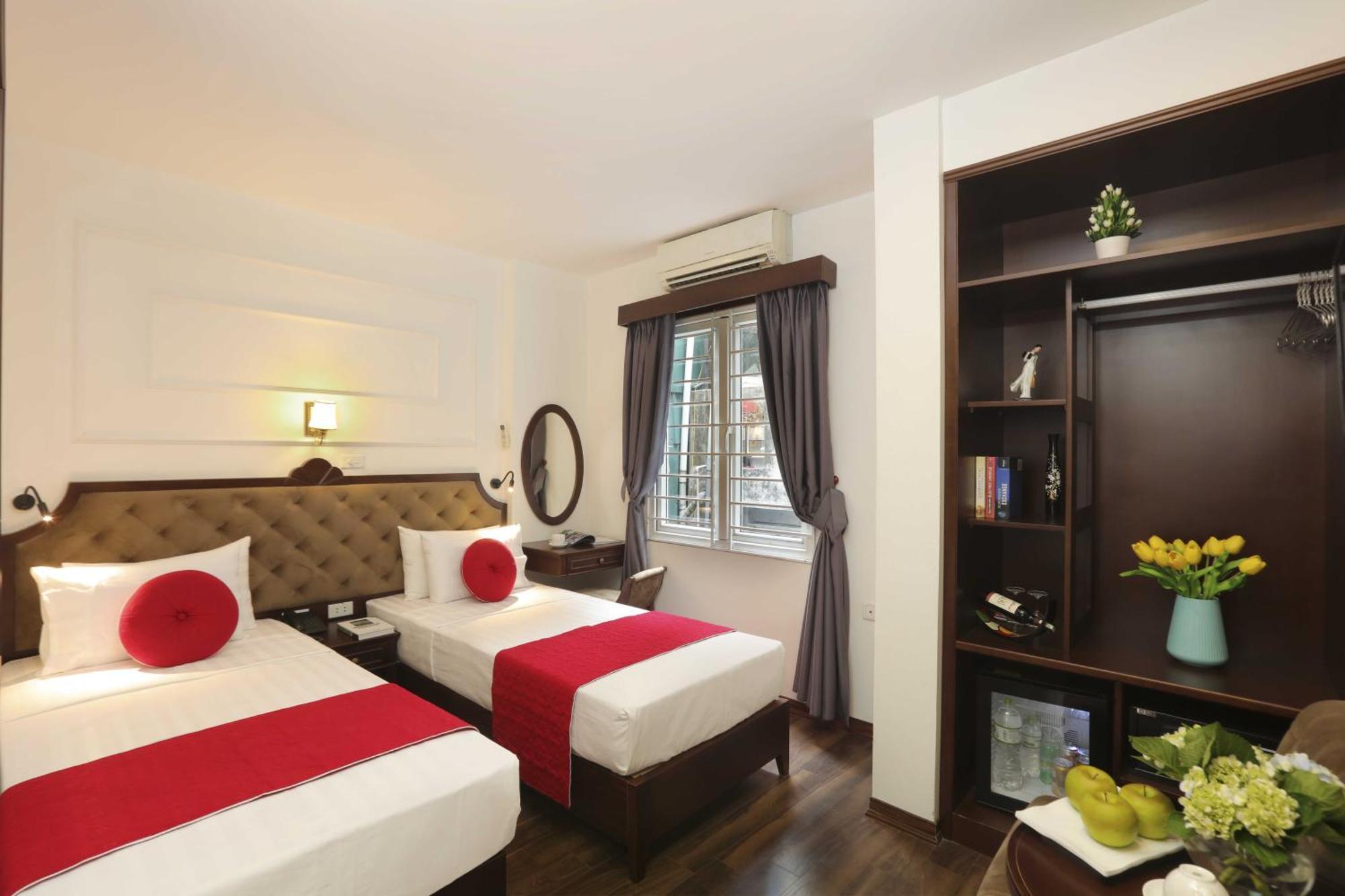 The Sinh Tourist Hotel & Travel Hanoi Zewnętrze zdjęcie